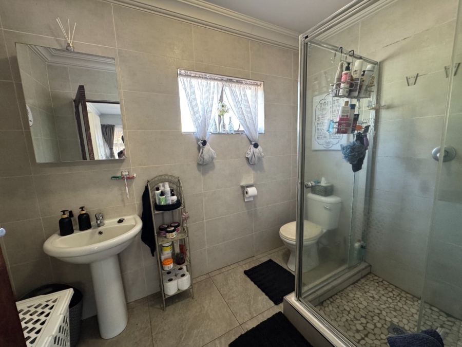 Commercial Property for Sale in Zilkaatsnek North West